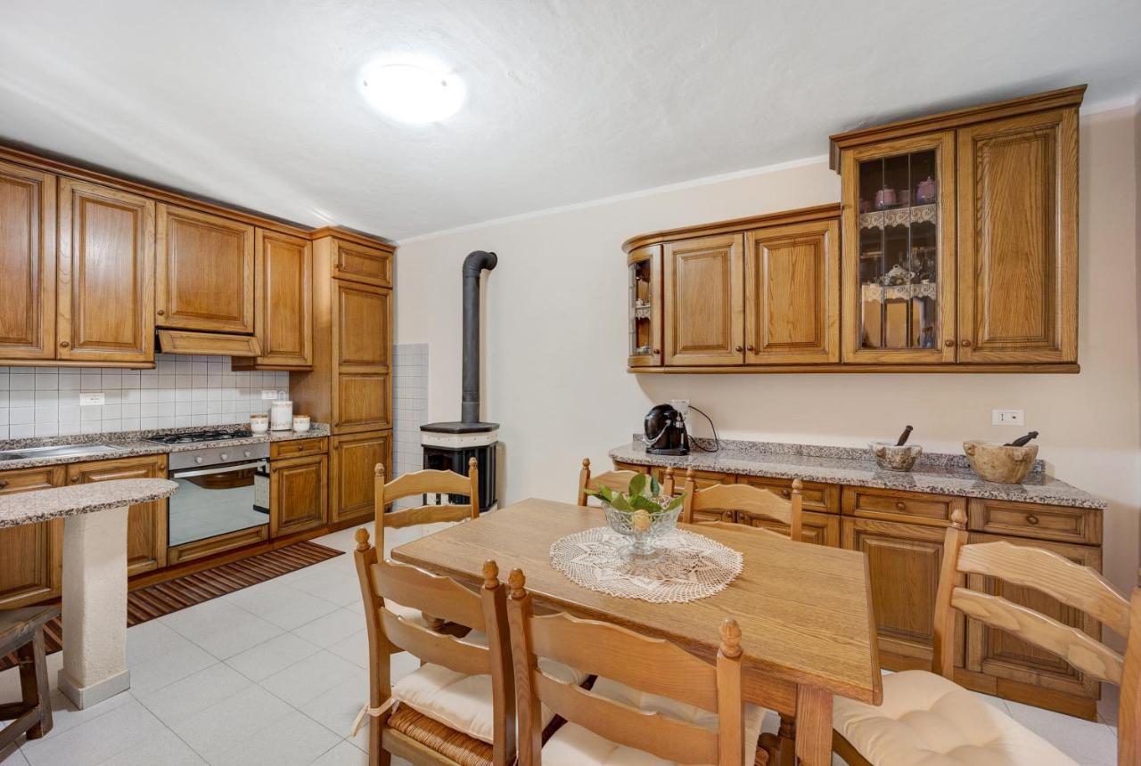 Agriturismo U'Spigu Nonna Annetta Nasino エクステリア 写真
