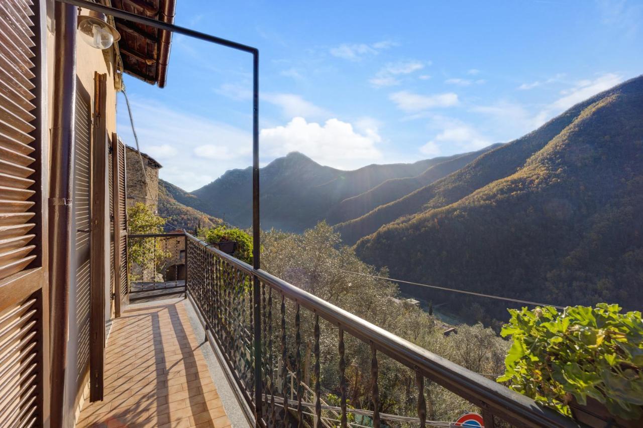 Agriturismo U'Spigu Nonna Annetta Nasino エクステリア 写真